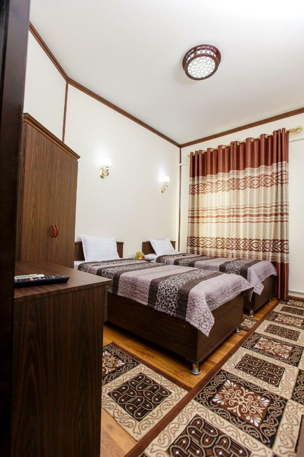 Xurshidabonu Guest House ヒヴァ エクステリア 写真