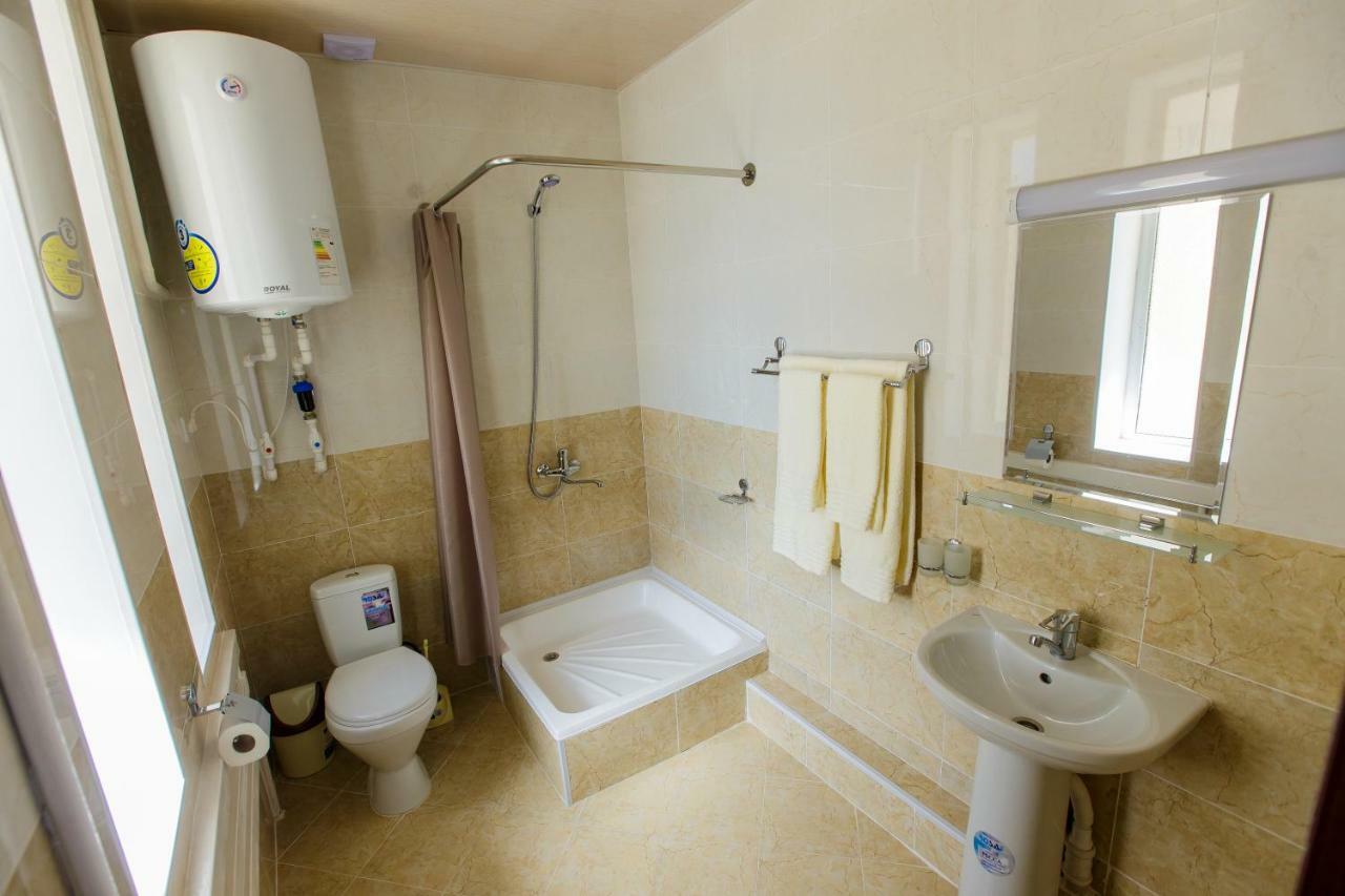 Xurshidabonu Guest House ヒヴァ エクステリア 写真
