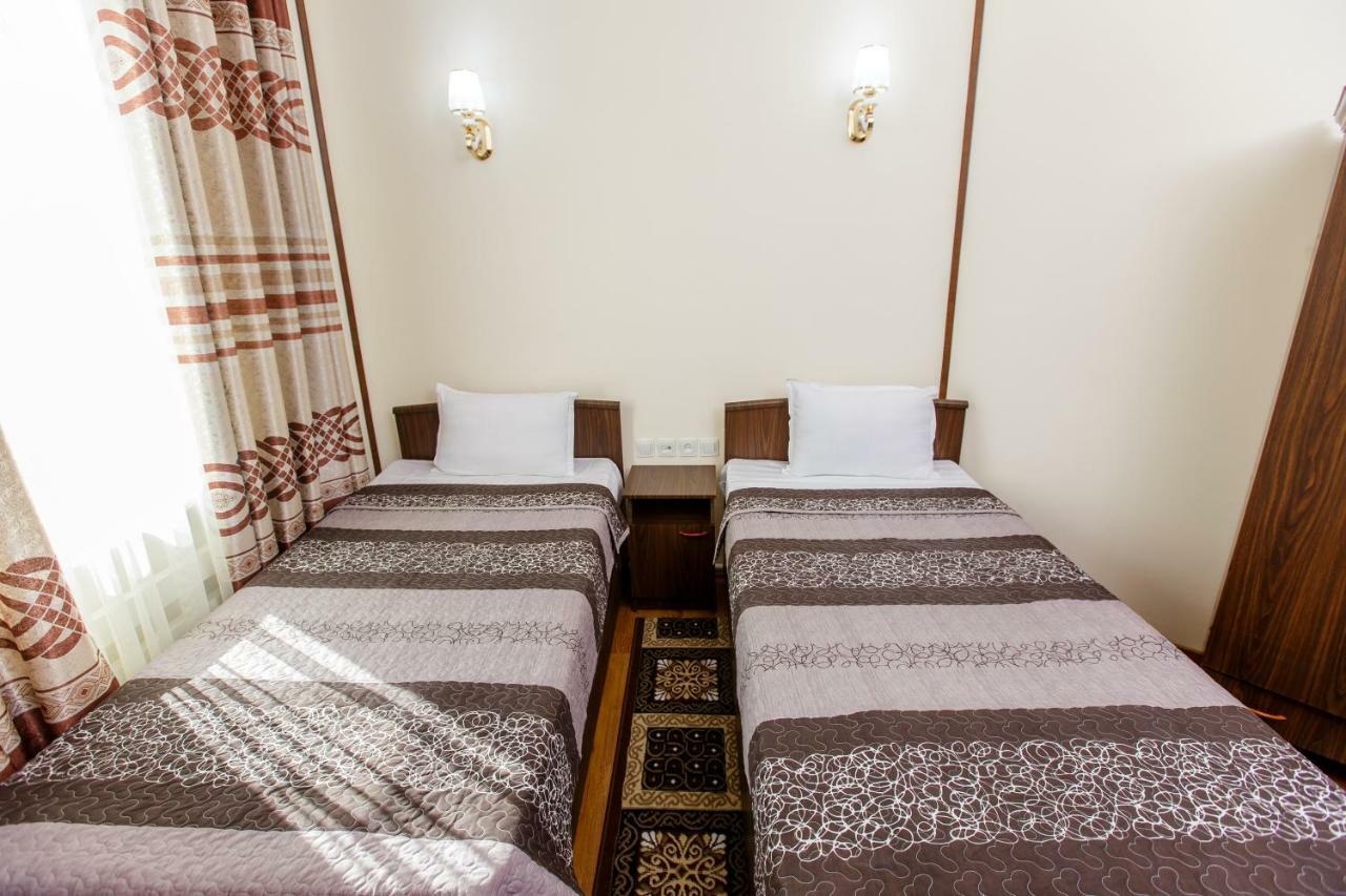Xurshidabonu Guest House ヒヴァ エクステリア 写真